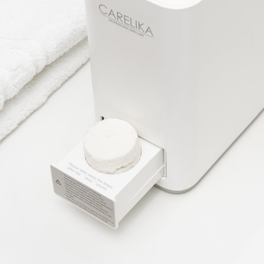 Carelika Amber Therapy 15In1 Cellular Renewal Brochure 16X25Cm